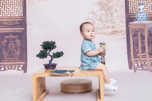 汝州宝宝脸肿了怎么回事